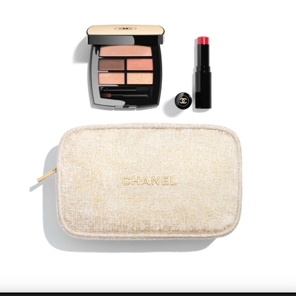 CHANEL Light the Way Makeup set HOLIDAY 2023
